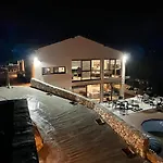 Josanica Bed & Breakfast