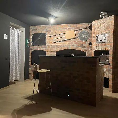 فندق مبيت وإفطار Josanica كونييتش