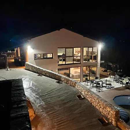 Josanica Bed & Breakfast