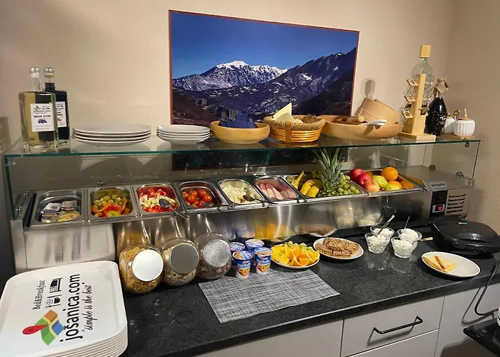 Josanica Bed & Breakfast